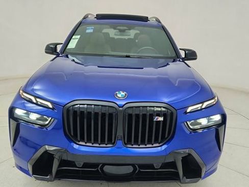Used 2025 BMW X7 M60i image 13