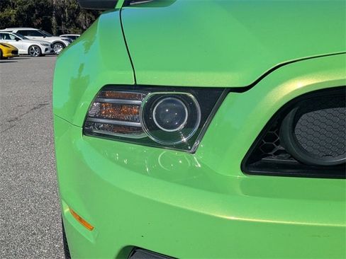 Used 2013 Ford Mustang Premium w/ V6 Performance Pkg image 8