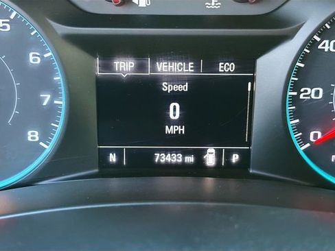 Used 2018 Chevrolet Equinox LT image 12