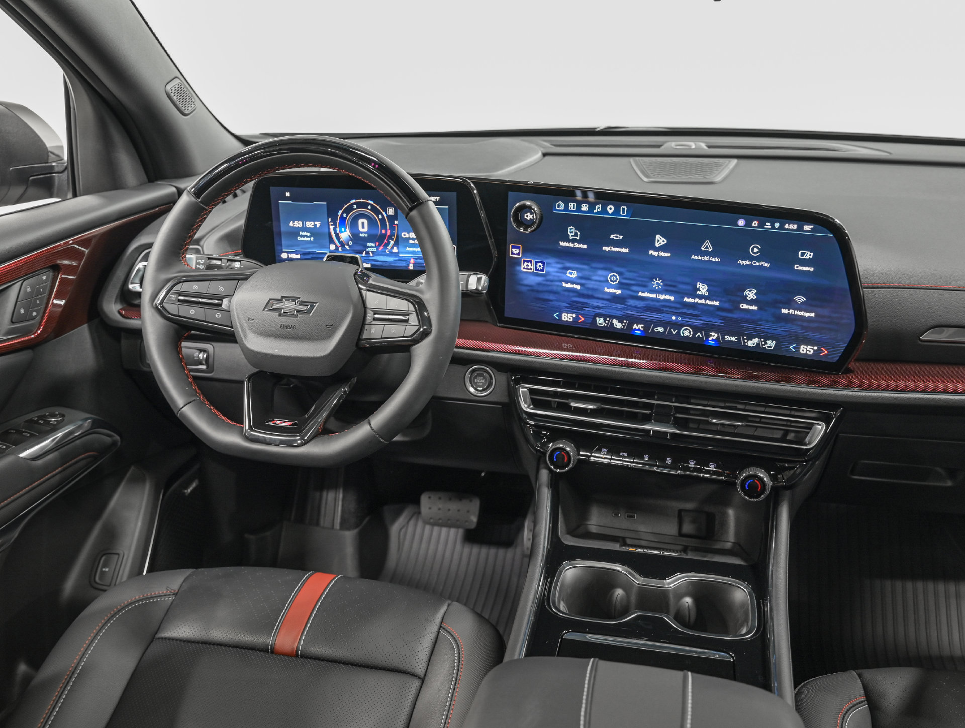 Used 2026 Chevrolet Traverse RS FWD image 30