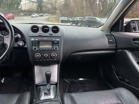 Used 2011 Nissan Altima 2.5 SL w/ 2.5SL Pkg image 12