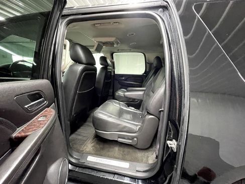 Used 2012 GMC Yukon XL Denali image 7