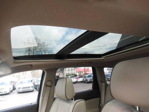 Used 2015 Jeep Grand Cherokee Overland image 19