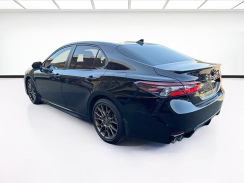 Used 2023 Toyota Camry SE FWD image 6