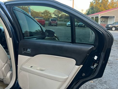 Used 2008 Ford Fusion SE image 14