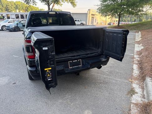 Used 2022 RAM 1500 Limited AWD/4WD image 31