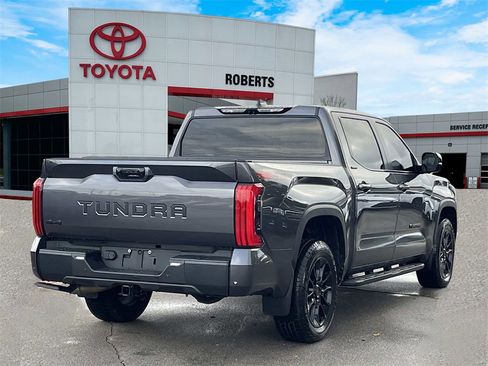 Used 2024 Toyota Tundra Limited w/ TRD Off-Road Package image 7