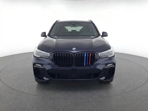 Used 2021 BMW X5 xDrive40i w/ M Sport Package AWD/4WD image 2