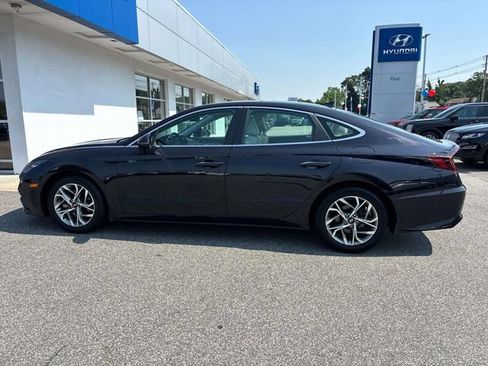 Certified 2023 Hyundai Sonata SEL w/ Convenience Package FWD image 6