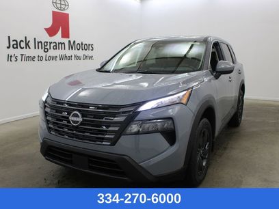 New 2026 Nissan Rogue SV w/ Cold Weather Package