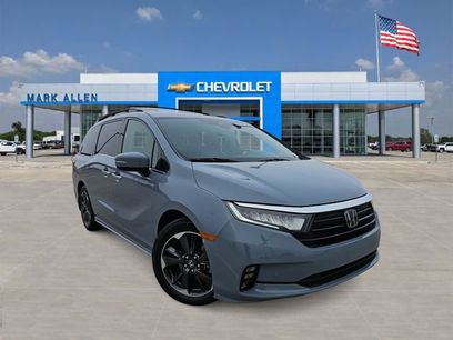 Used 2023 Honda Odyssey Elite