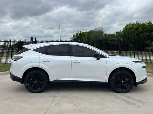 New 2026 Nissan Murano SV AWD/4WD image 3