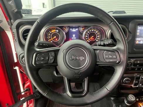 Used 2022 Jeep Wrangler Unlimited Sport AWD/4WD image 17
