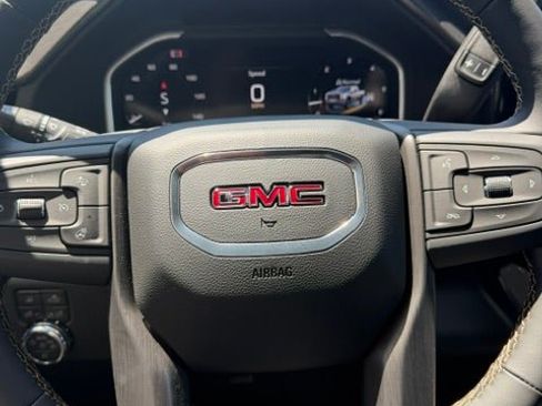 New 2026 GMC Sierra 2500 AT4 w/ LPO, Black Badging Package AWD/4WD image 10