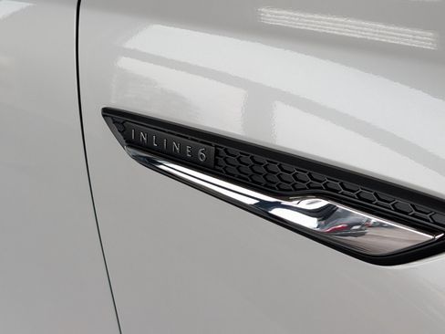 Certified 2025 MAZDA CX-90 3.3 Turbo w/ Preferred Package image 2