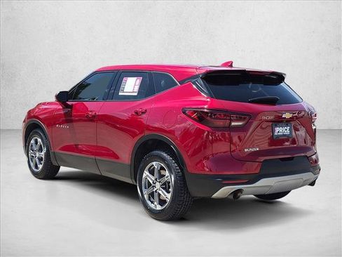 Used 2023 Chevrolet Blazer LT FWD image 8