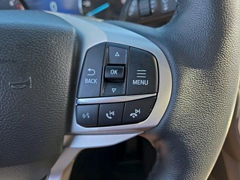 Certified 2023 Ford Explorer XLT w/ Equipment Group 202A AWD/4WD image 15