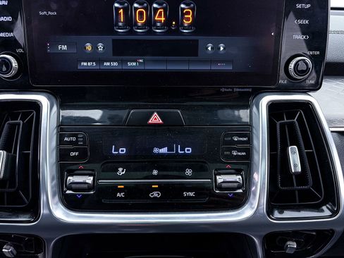 Used 2021 Kia Sorento SX FWD image 25