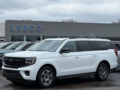 Used 2025 Ford Expedition Max Active image 1