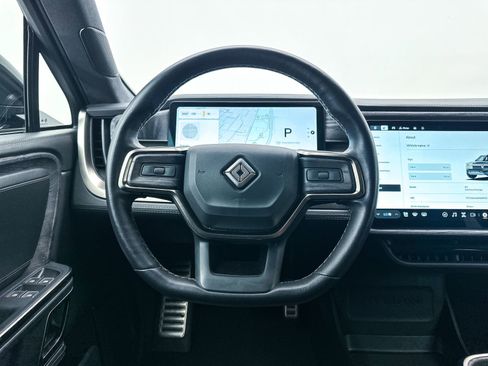 Used 2022 Rivian R1T Adventure AWD/4WD image 31