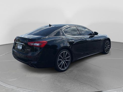 Used 2020 Maserati Ghibli RWD image 5