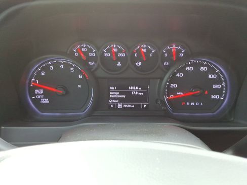 Certified 2022 Chevrolet Silverado 1500 Custom image 26