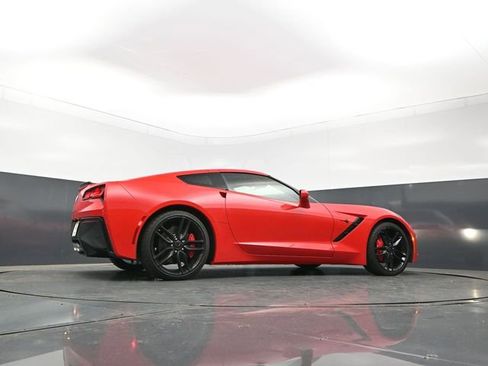 Used 2019 Chevrolet Corvette Stingray Coupe w/ 2LT Preferred Equipment Group RWD image 28