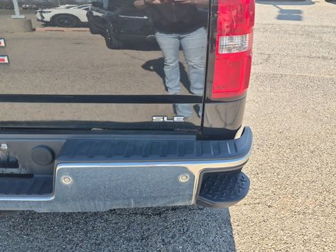 Used 2016 GMC Sierra 1500 SLE w/ SLE Value Package image 10