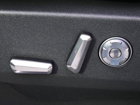 New 2026 Lincoln Navigator Reserve w/ Jet Appearance Package image 14