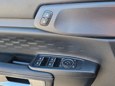 Used 2024 Ford Ranger XLT w/ Technology Package image 30