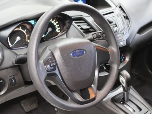 Used 2014 Ford Fiesta S FWD image 10