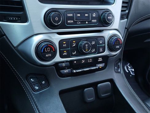 Used 2020 GMC Yukon SLT w/ Open Road Package image 22