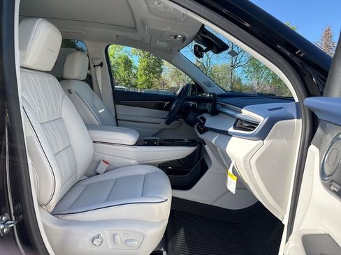 New 2026 Buick Enclave Avenir w/ Super Cruise Package AWD/4WD image 14