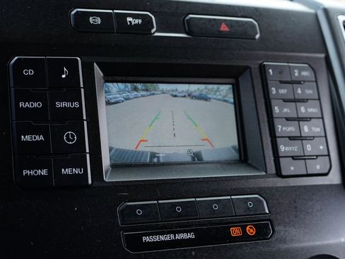 Used 2017 Ford F250 XLT AWD/4WD image 26