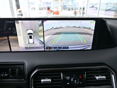 New 2025 Nissan Armada PRO-4X image 32