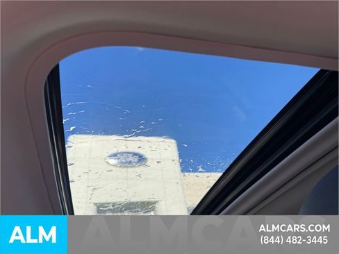 Used 2015 Subaru Outback 2.5i Limited image 16