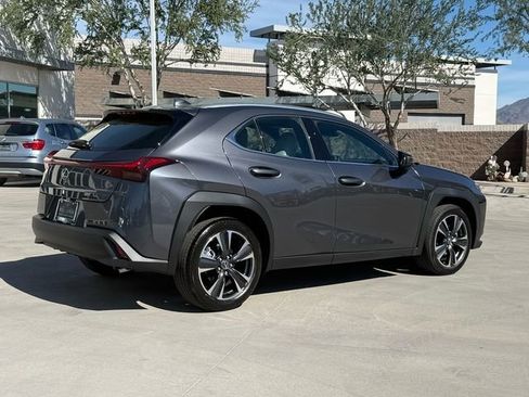 New 2026 Lexus UX 300h FWD image 4