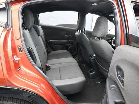 Used 2019 Honda HR-V Sport image 35