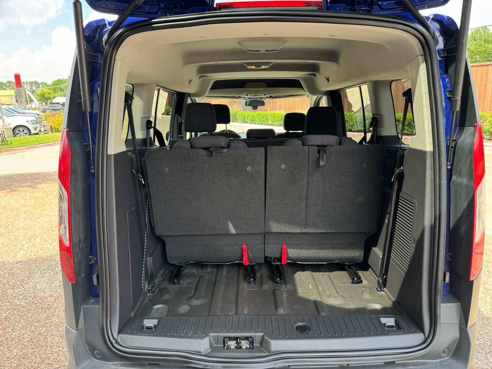Used 2016 Ford Transit Connect XL FWD image 25