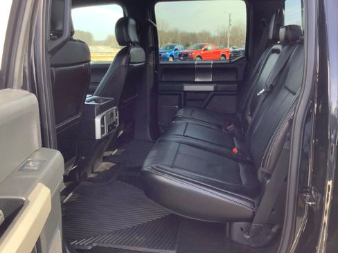 Used 2018 Ford F150 Lariat w/ Equipment Group 501A Mid image 9