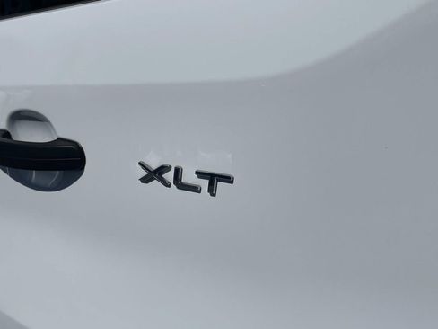 Used 2024 Ford Transit 350 XLT image 23