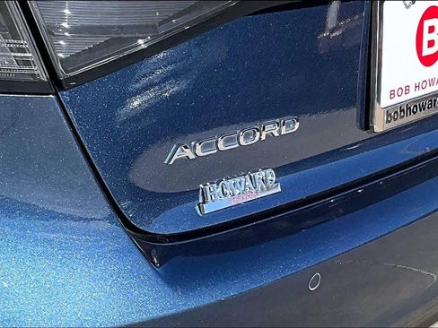 Used 2023 Honda Accord EX-L image 9