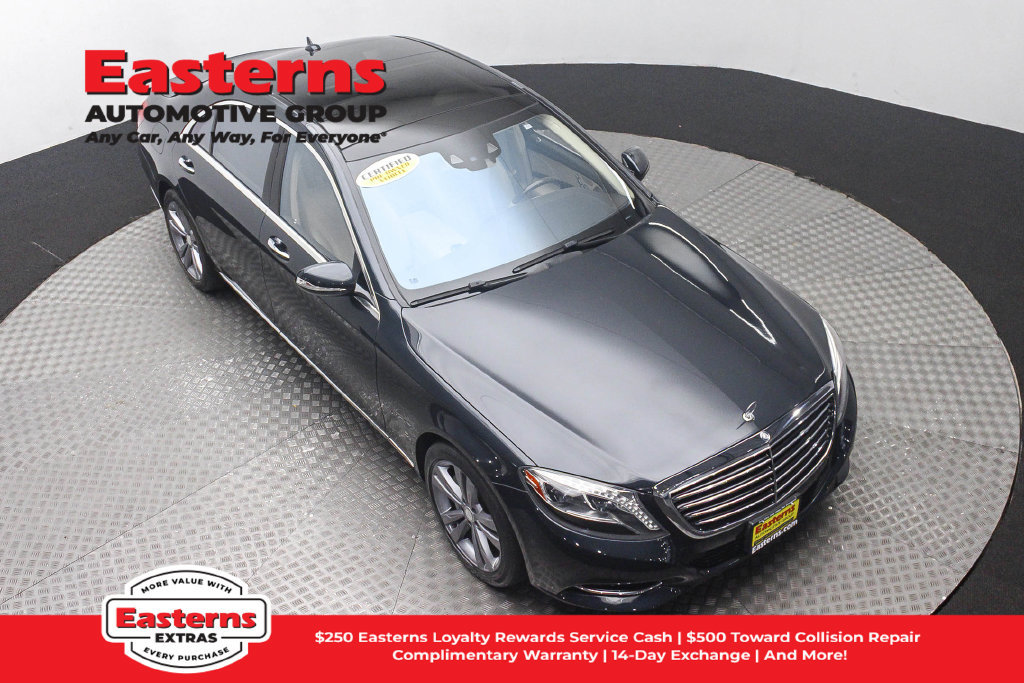 Used 2017 Mercedes-Benz S 550 4MATIC Sedan w/ Premium Package image 4