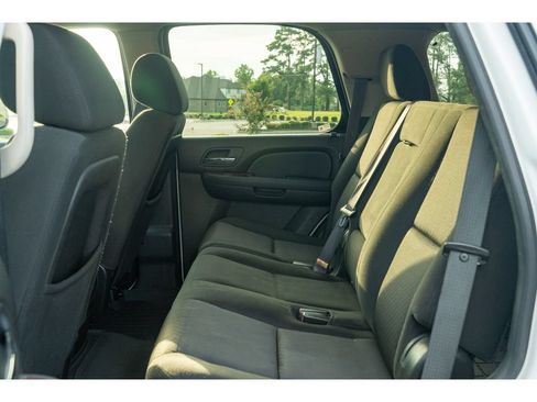 Used 2011 Chevrolet Tahoe LS RWD image 14