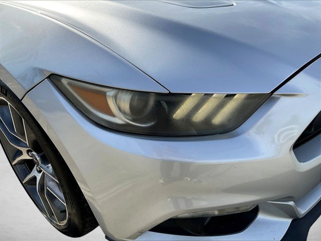Used 2016 Ford Mustang GT Premium w/ Equipment Group 401A RWD image 27