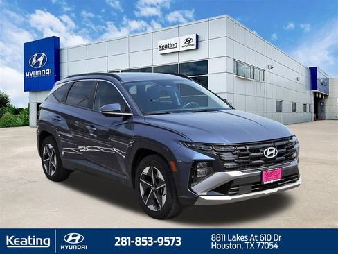 Certified 2025 Hyundai Tucson SEL FWD image 3