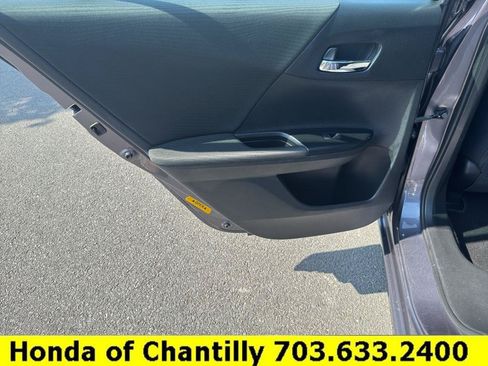 Used 2015 Honda Accord LX image 25