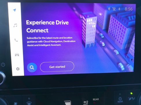 Used 2023 Toyota Highlander XLE image 26