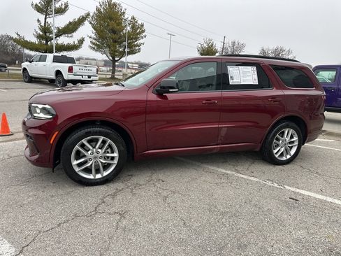 Used 2024 Dodge Durango GT image 11