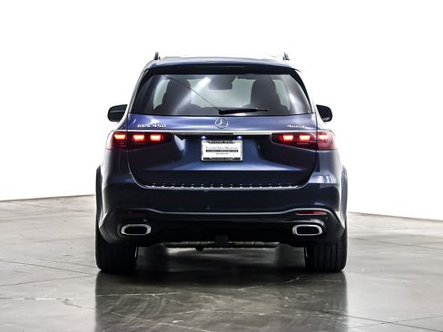 Certified 2025 Mercedes-Benz GLS 450 4MATIC image 5